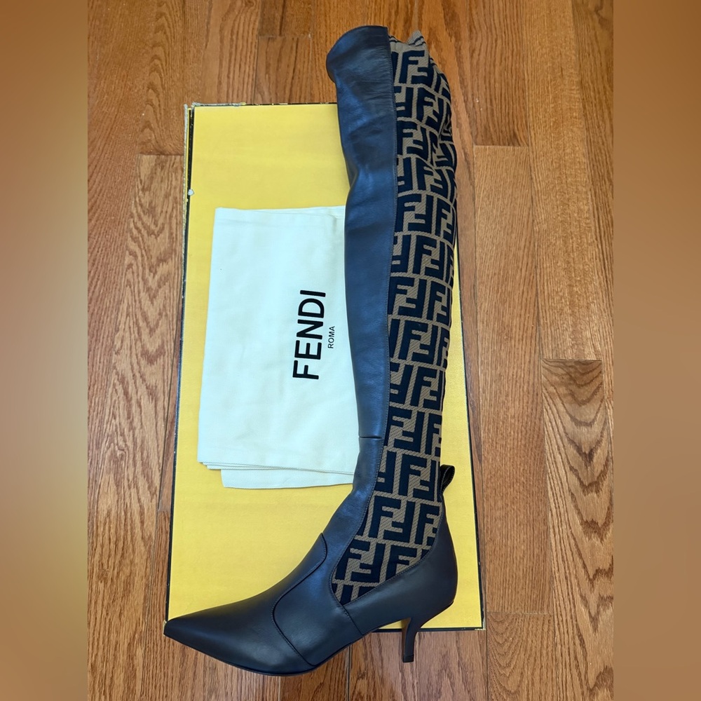 Authentic New in Box Fendi Rockoko Thigh High OTK Kitten Heel boots size 38.5